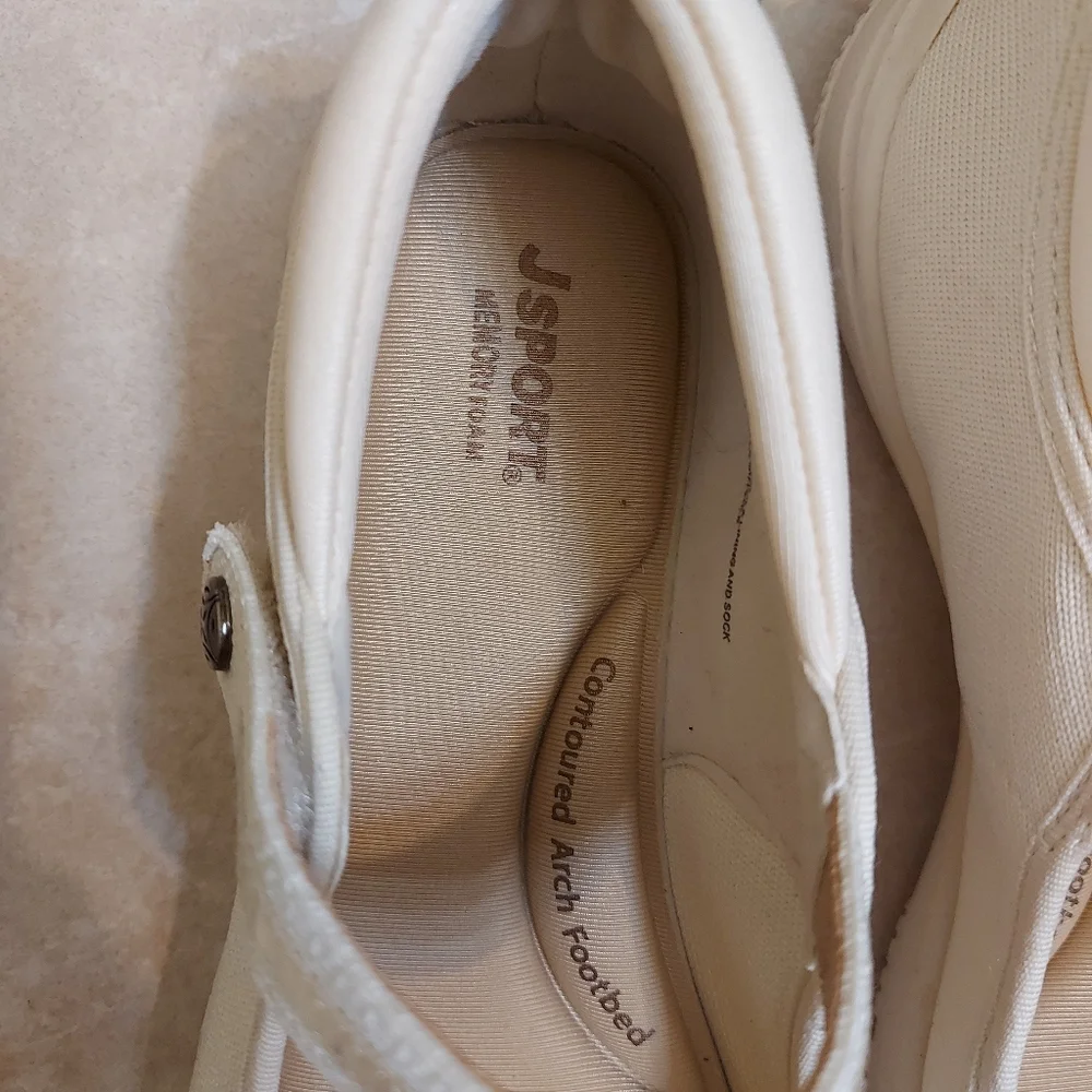 Mary Jane style. JSport (a line by Jambu & Co.). Melody ColorCream Size 8M